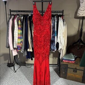 Red Sleeveless V-Neck Maxi Gown for Prom/Cocktail/Event